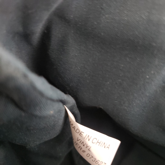 Bisou Bisou Women's Shoulder Baguette Bag - Picture 8 of 8